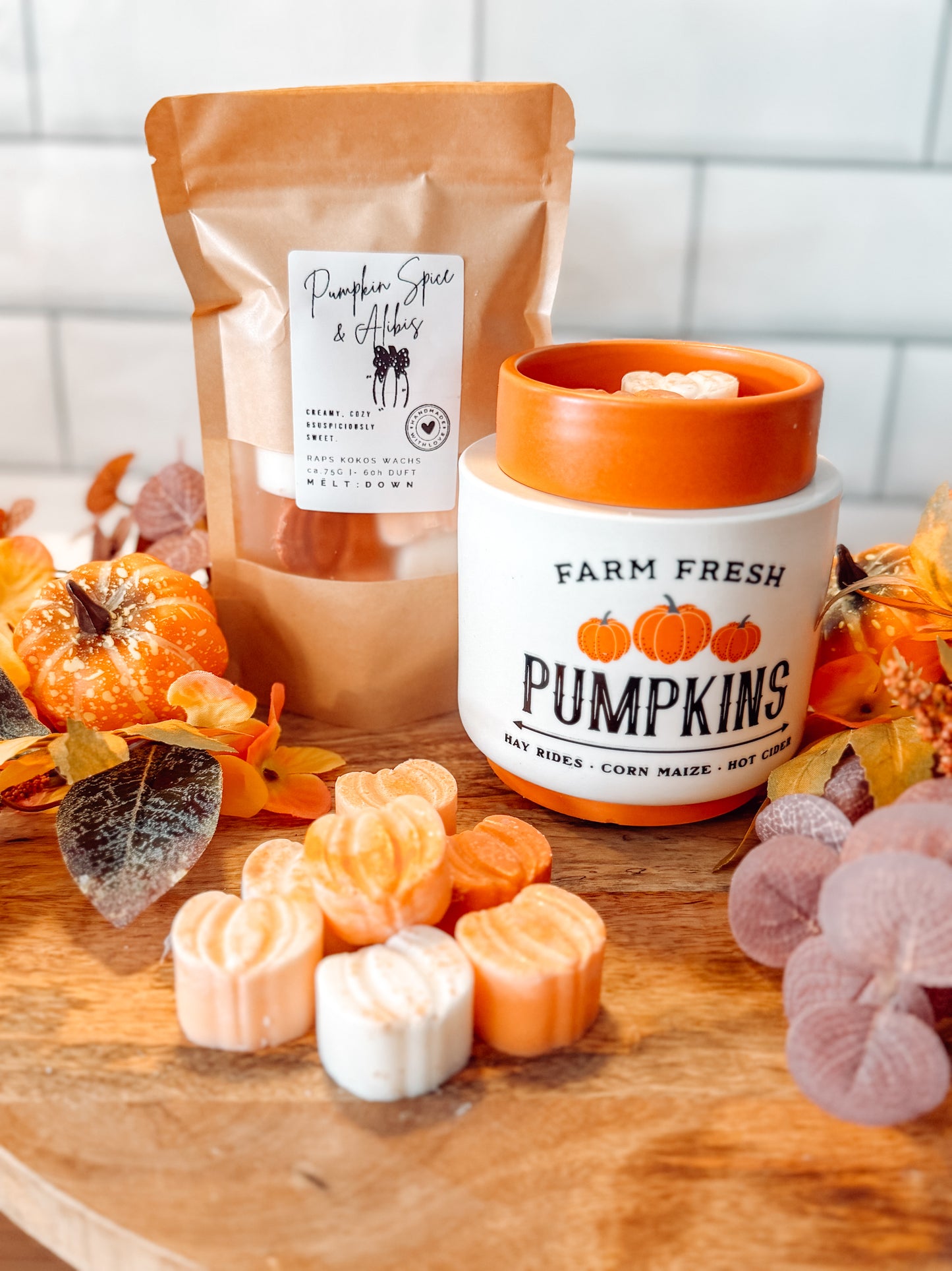 Pumpkin Spice & Alibis
