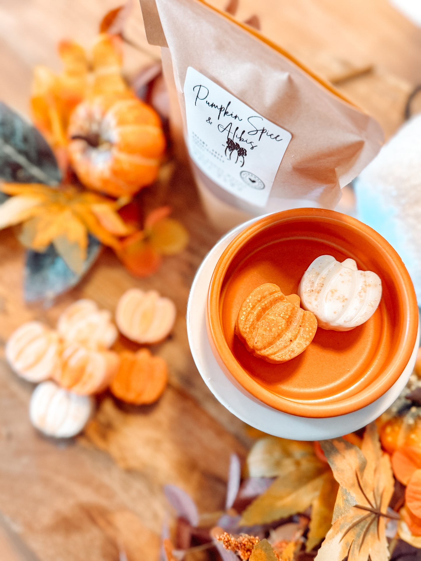 Pumpkin Spice & Alibis