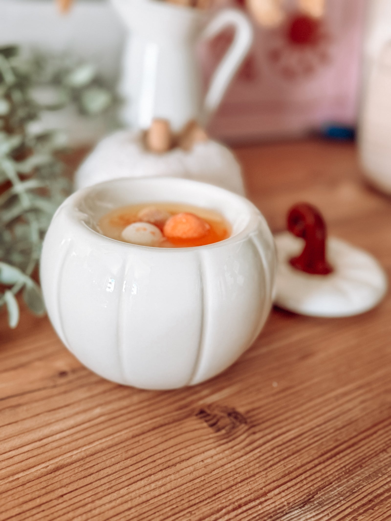 Curly Pumpkin White – Stövchen für Duftwachs & Duftöl