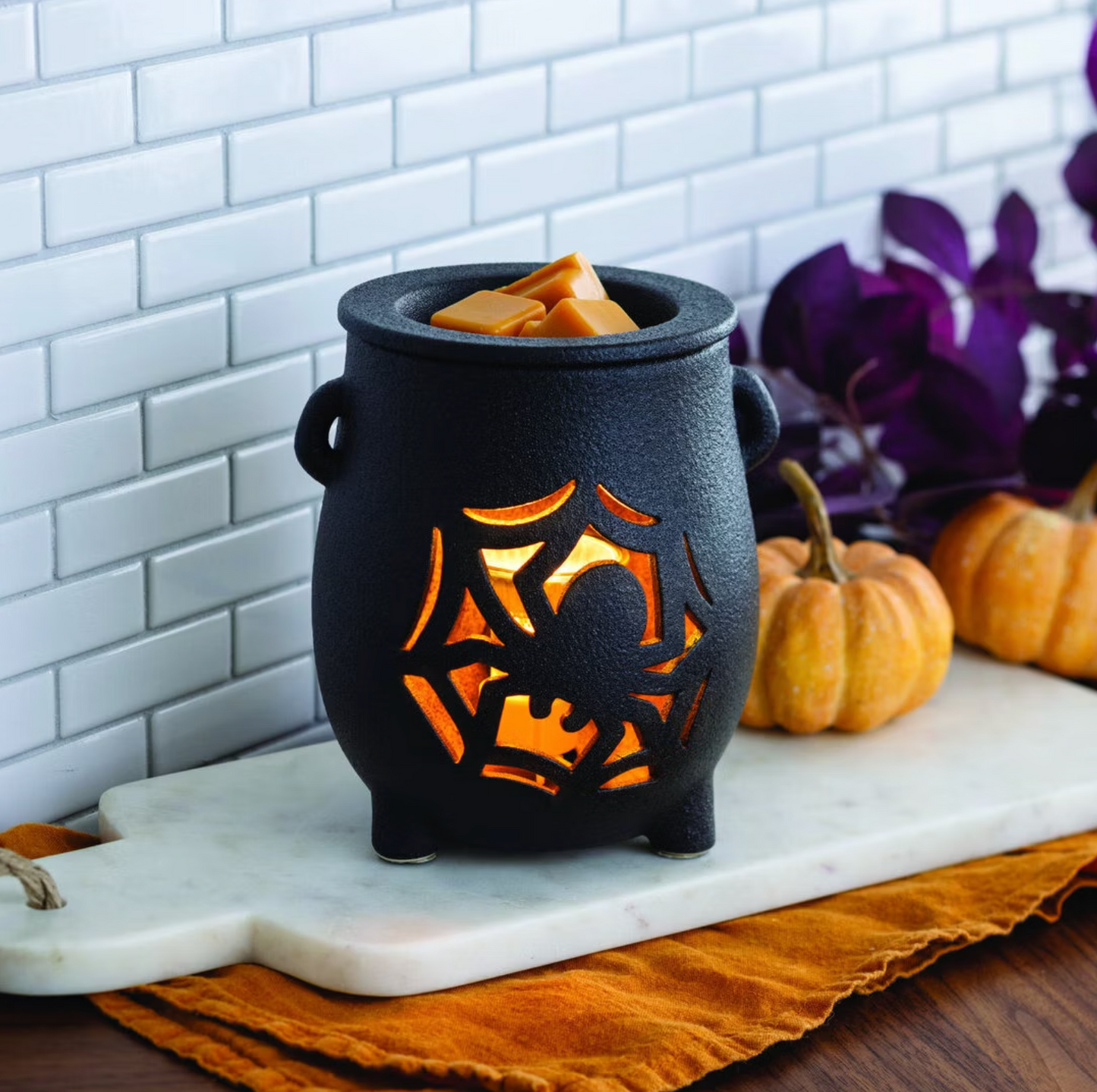 CANDLE WARMERS® Illumination Duftlampe CREEPY CAULDRON elektrisch aus Keramik