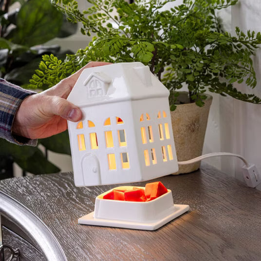 CANDLE WARMERS® Canopy Duftlampe PORCELAIN HOUSE weiß