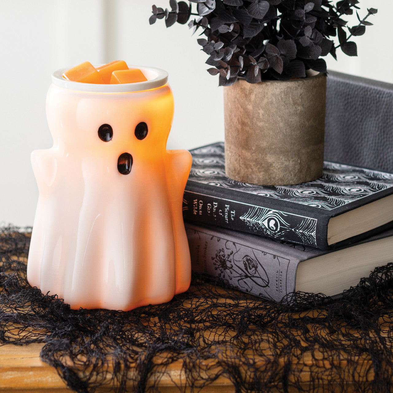 CANDLE WARMERS® Ghost Illumination Duftlampe – dritte Produktansicht